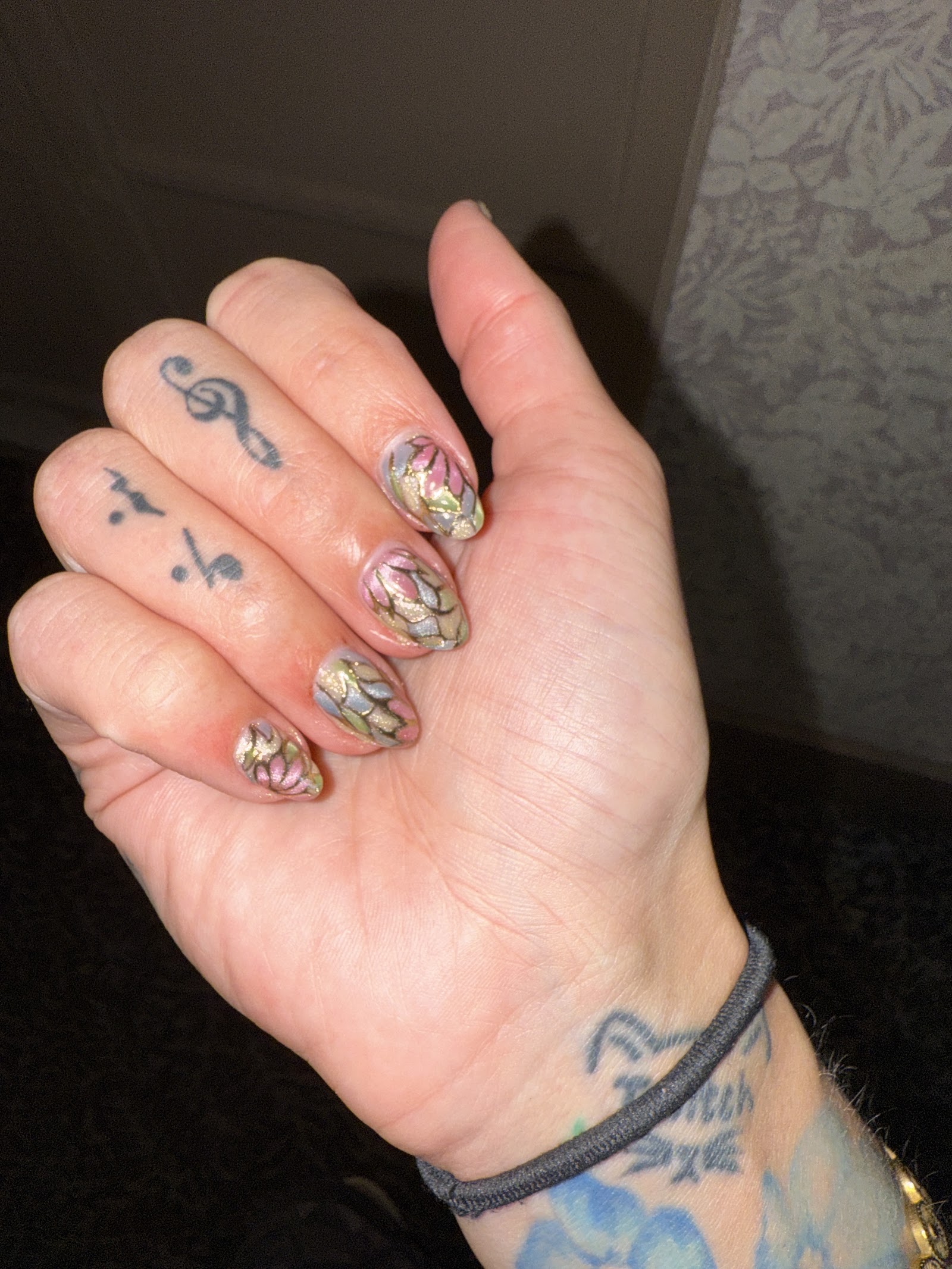 Mila Nails Salon nail photo 5
